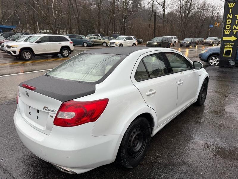 Suzuki Kizashi S 2010