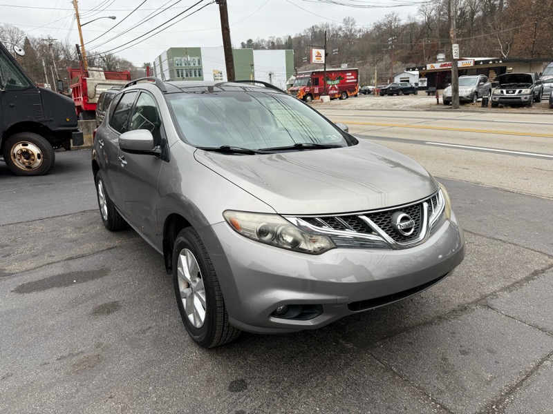 Nissan Murano S AWD 2011