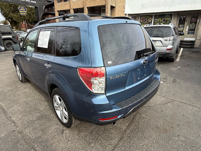 Subaru Forester 2.5X Premium 2009