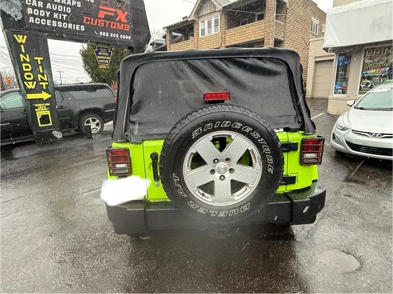 Jeep Wrangler Sahara 4WD 2012