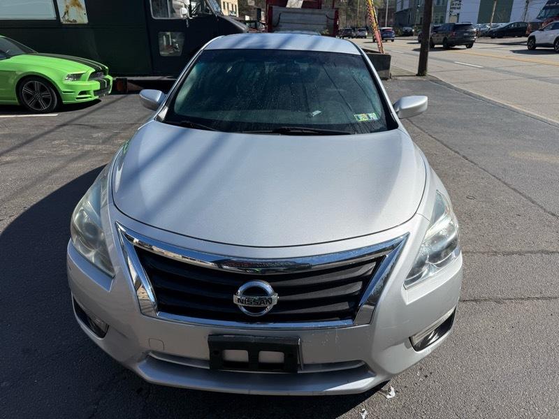Nissan Altima 2.5 SV 2015
