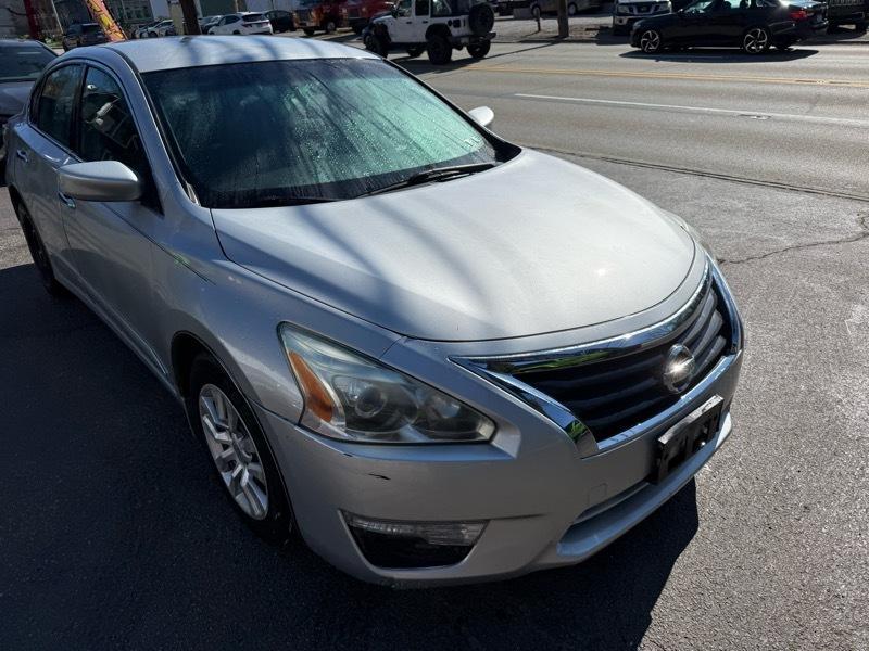 Nissan Altima 2.5 SV 2015