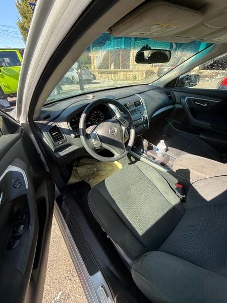 Nissan Altima 2.5 SV 2015