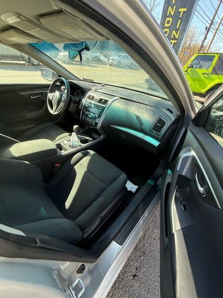 Nissan Altima 2.5 SV 2015