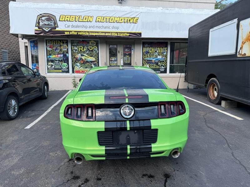 Ford Mustang V6 Coupe 2013