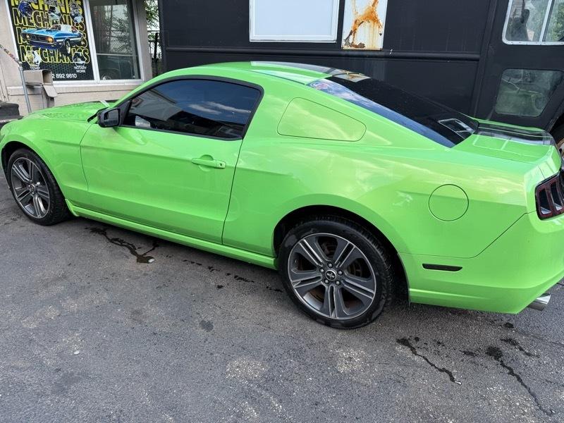 Ford Mustang V6 Coupe 2013