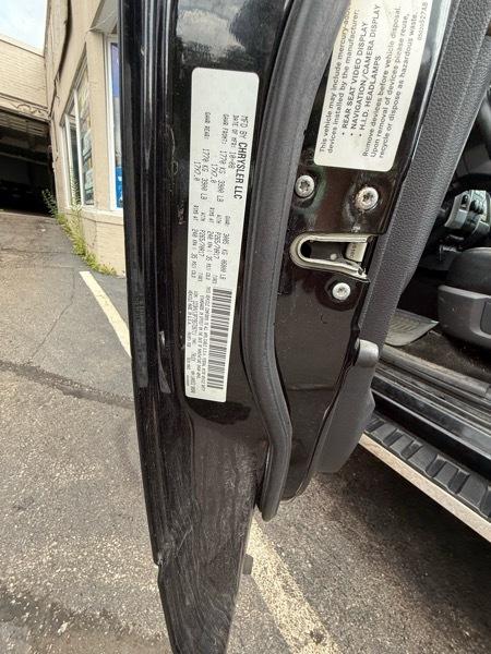 Dodge Ram 1500 SLT Crew Cab 4WD 2009