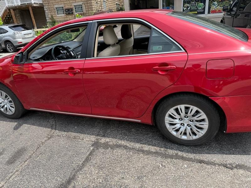 Toyota Camry L 2012