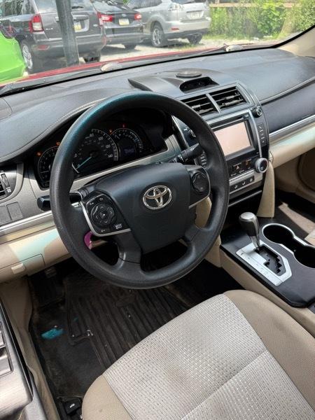 Toyota Camry L 2012