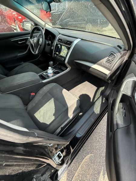 Nissan Altima 2.5 SV 2015