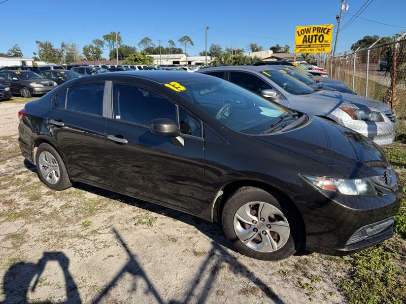 2013 Honda Civic LX's photo