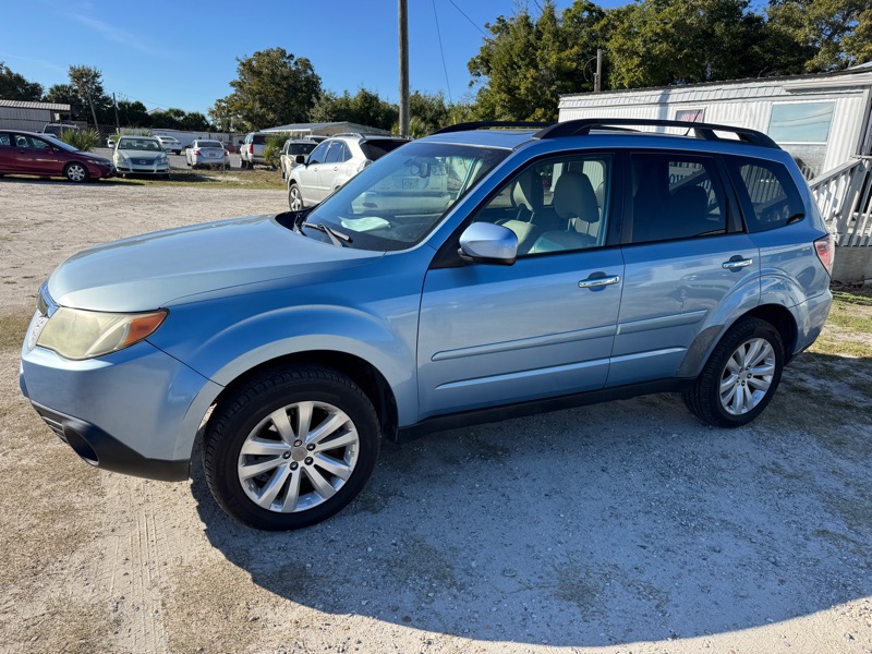 2012 Subaru Forester X Limited's photo