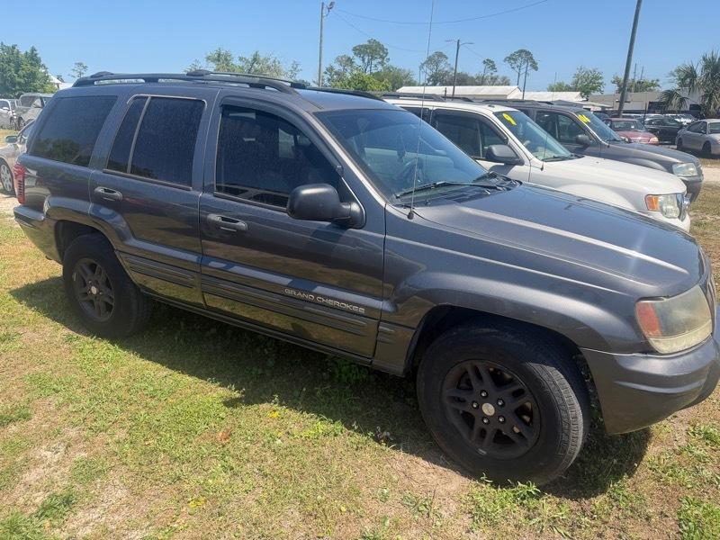 2004 Jeep Grand Cherokee Laredo