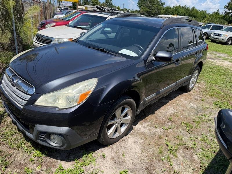 2013 Subaru Outback 2.5i Premium CVT's photo
