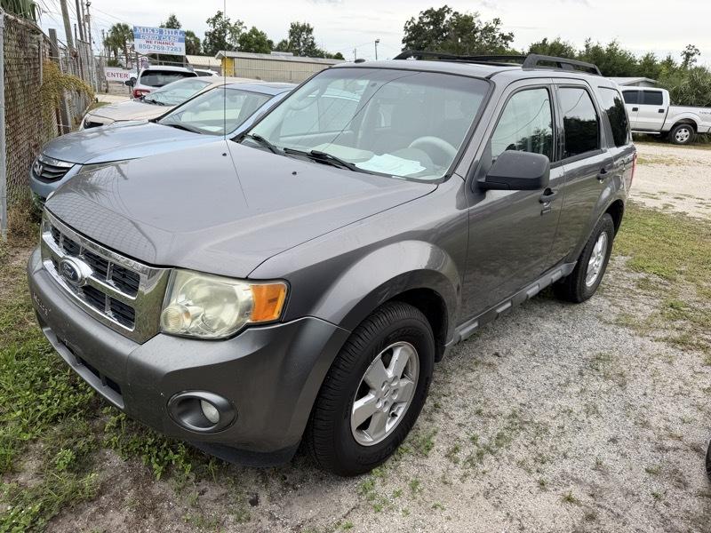 Ford Escape XLT FWD 2010