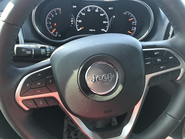 Jeep Grand Cherokee Laredo X 4x4 2021 Jeep Grand Cherokee Laredo X 4x4 2021