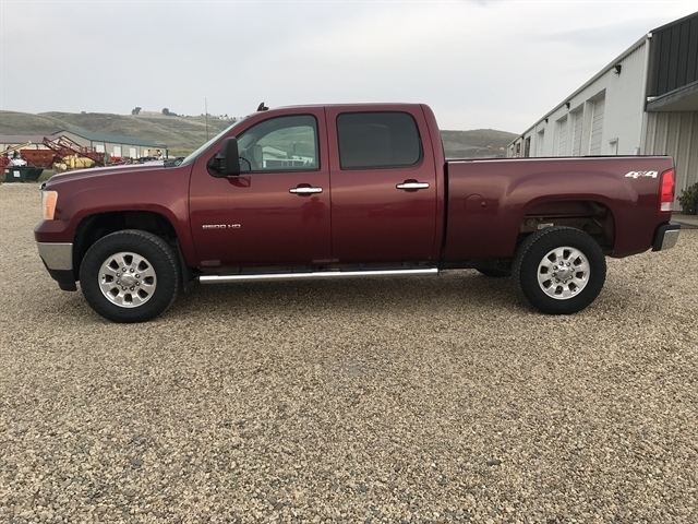 GMC Sierra 2500HD 4WD Crew Cab 153.7" SLE 2014 GMC Sierra 2500HD 4WD Crew Cab 153.7" SLE 2014