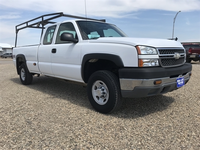 Chevrolet Silverado 2500HD Ext Cab 157.5" WB 4WD Work Truck 2005 Chevrolet Silverado 2500HD Ext Cab 157.5" WB 4WD Work Truck 2005