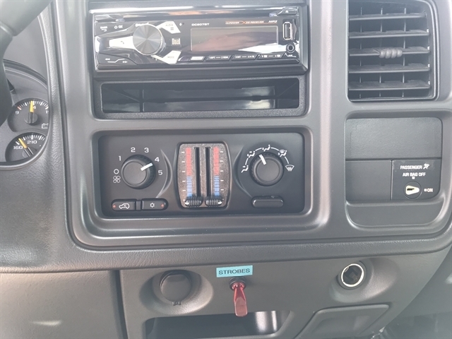 Chevrolet Silverado 2500HD Ext Cab 157.5" WB 4WD Work Truck 2005 Chevrolet Silverado 2500HD Ext Cab 157.5" WB 4WD Work Truck 2005