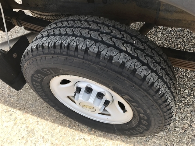 Chevrolet Silverado 2500HD Ext Cab 157.5" WB 4WD Work Truck 2005 Chevrolet Silverado 2500HD Ext Cab 157.5" WB 4WD Work Truck 2005