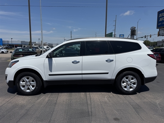 Chevrolet Traverse AWD 4dr LS 2017 Chevrolet Traverse AWD 4dr LS 2017