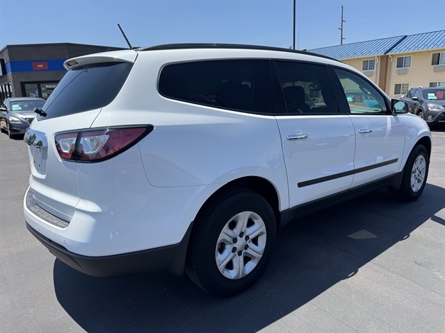 Chevrolet Traverse AWD 4dr LS 2017 Chevrolet Traverse AWD 4dr LS 2017