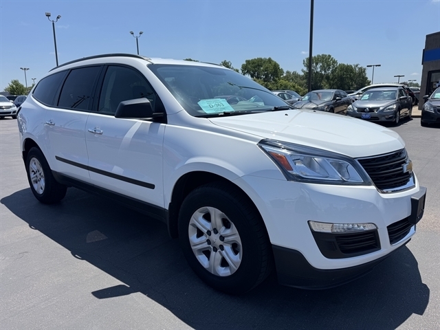 Chevrolet Traverse AWD 4dr LS 2017 Chevrolet Traverse AWD 4dr LS 2017