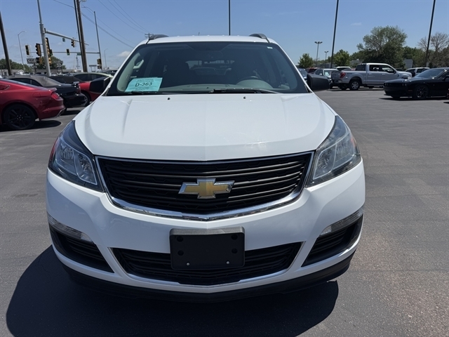 Chevrolet Traverse AWD 4dr LS 2017 Chevrolet Traverse AWD 4dr LS 2017