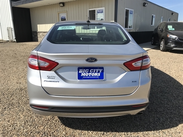 Ford Fusion 4dr Sdn SE FWD 2014 Ford Fusion 4dr Sdn SE FWD 2014