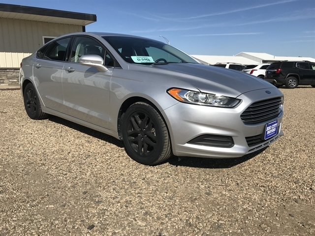 Ford Fusion 4dr Sdn SE FWD 2014 Ford Fusion 4dr Sdn SE FWD 2014