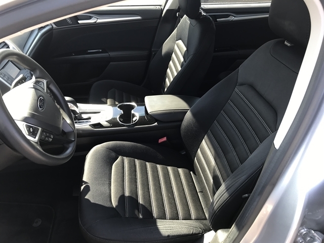 Ford Fusion 4dr Sdn SE FWD 2014 Ford Fusion 4dr Sdn SE FWD 2014