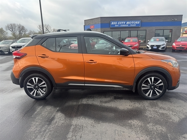 Nissan Kicks SR FWD 2018 Nissan Kicks SR FWD 2018