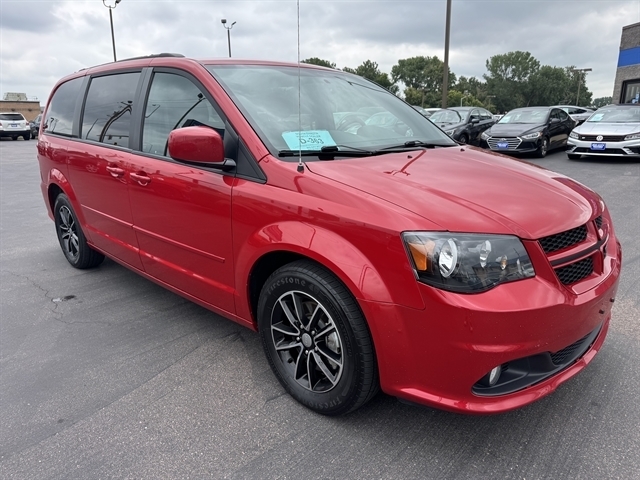 Dodge Grand Caravan 4dr Wgn R/T 2015 Dodge Grand Caravan 4dr Wgn R/T 2015