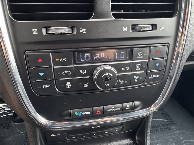 Dodge Grand Caravan 4dr Wgn R/T 2015 Dodge Grand Caravan 4dr Wgn R/T 2015