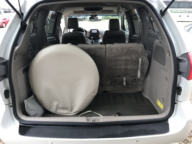 Toyota Sienna 5dr 7-Pass Van XLE FWD (Natl) 2009 Toyota Sienna 5dr 7-Pass Van XLE FWD (Natl) 2009