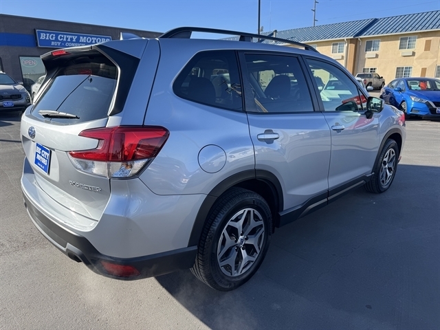 Subaru Forester Premium CVT 2020 Subaru Forester Premium CVT 2020