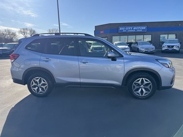 Subaru Forester Premium CVT 2020 Subaru Forester Premium CVT 2020