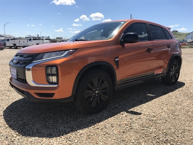 Mitsubishi Outlander Sport ES 2.0 AWC CVT 2020 Mitsubishi Outlander Sport ES 2.0 AWC CVT 2020