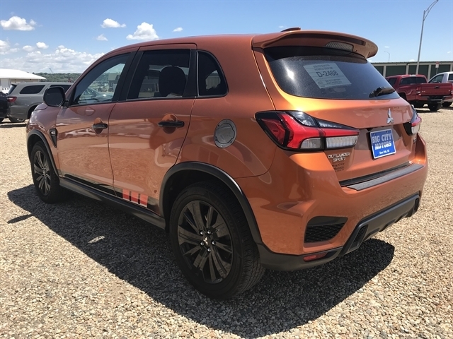 Mitsubishi Outlander Sport ES 2.0 AWC CVT 2020 Mitsubishi Outlander Sport ES 2.0 AWC CVT 2020