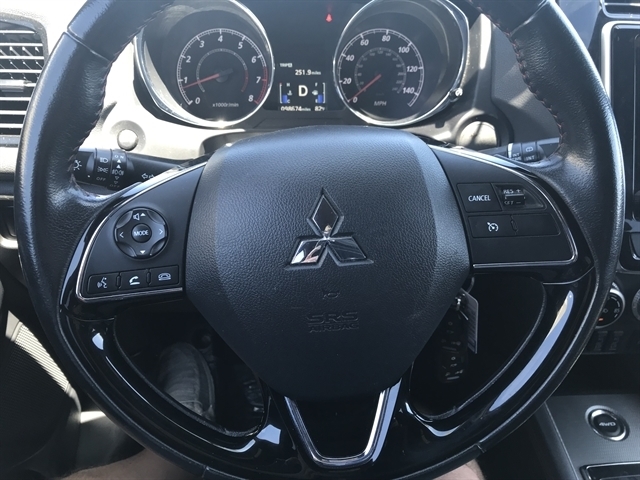 Mitsubishi Outlander Sport ES 2.0 AWC CVT 2020 Mitsubishi Outlander Sport ES 2.0 AWC CVT 2020