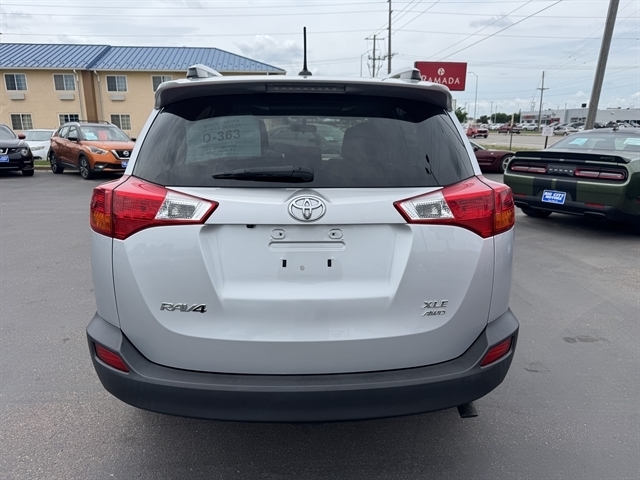 Toyota RAV4 AWD 4dr XLE (Natl) 2014 Toyota RAV4 AWD 4dr XLE (Natl) 2014