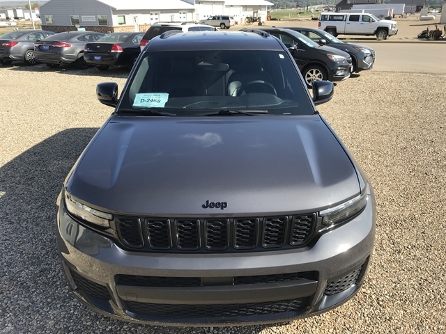 Jeep Grand Cherokee L Altitude 4x4 2024 Jeep Grand Cherokee L Altitude 4x4 2024