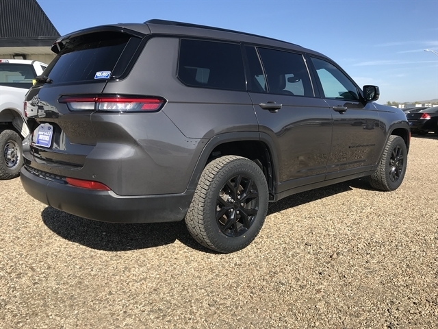 Jeep Grand Cherokee L Altitude 4x4 2024 Jeep Grand Cherokee L Altitude 4x4 2024