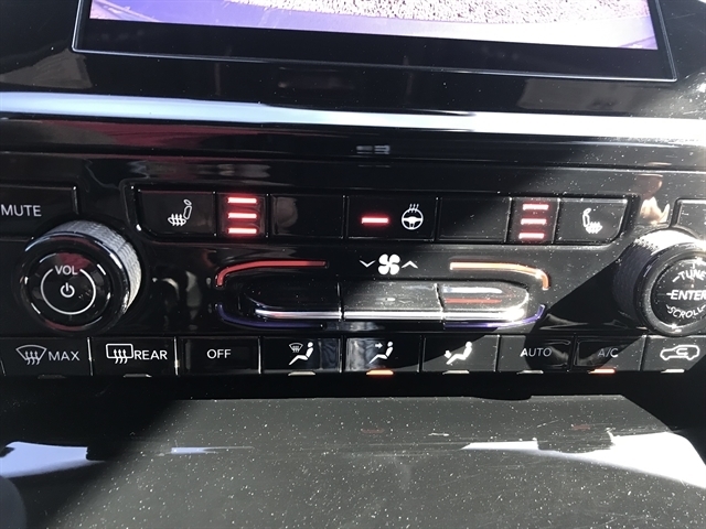 Jeep Grand Cherokee L Altitude 4x4 2024 Jeep Grand Cherokee L Altitude 4x4 2024