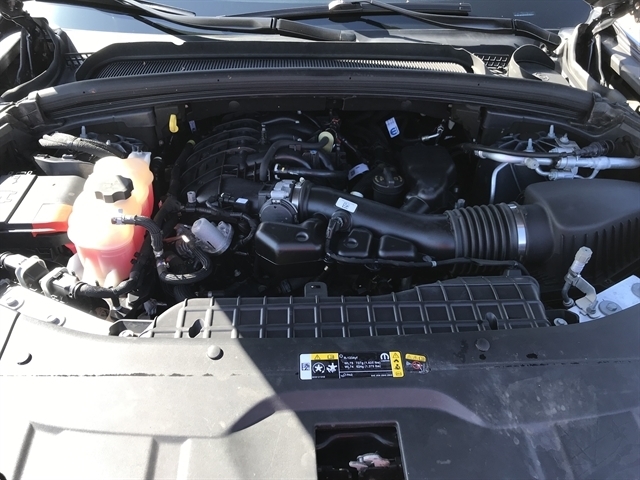 Jeep Grand Cherokee L Altitude 4x4 2024 Jeep Grand Cherokee L Altitude 4x4 2024