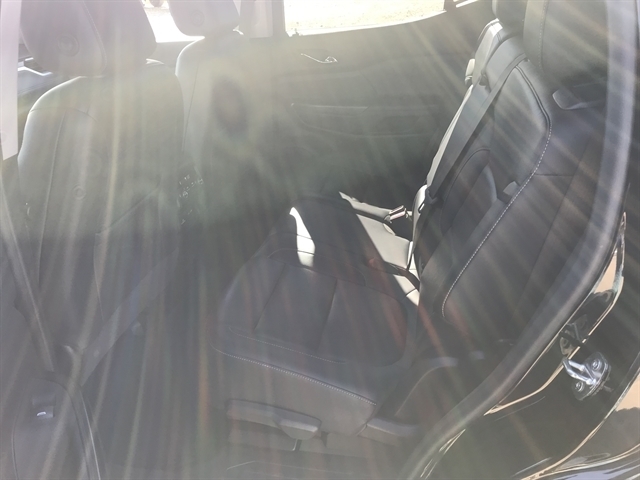 GMC Acadia AWD 4dr SLT 2023 GMC Acadia AWD 4dr SLT 2023