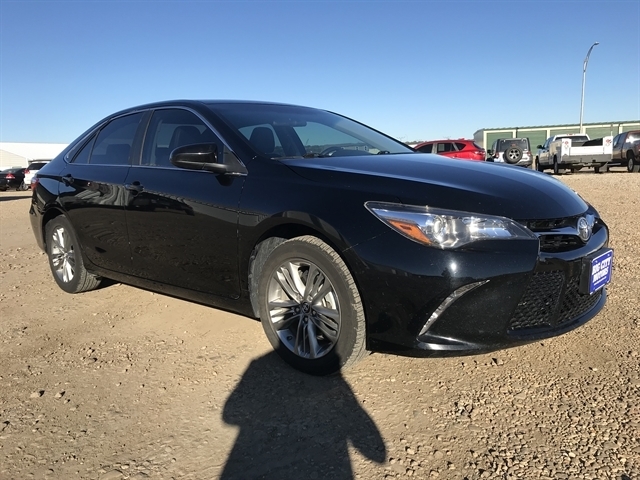 Toyota Camry 4dr Sdn I4 Auto XLE (Natl) 2016 Toyota Camry 4dr Sdn I4 Auto XLE (Natl) 2016