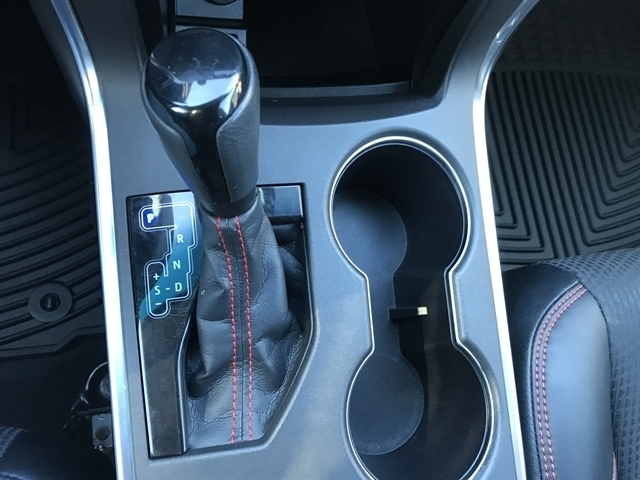 Toyota Camry 4dr Sdn I4 Auto XLE (Natl) 2016 Toyota Camry 4dr Sdn I4 Auto XLE (Natl) 2016