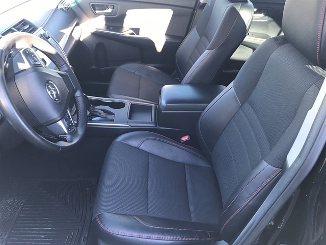 Toyota Camry 4dr Sdn I4 Auto XLE (Natl) 2016 Toyota Camry 4dr Sdn I4 Auto XLE (Natl) 2016