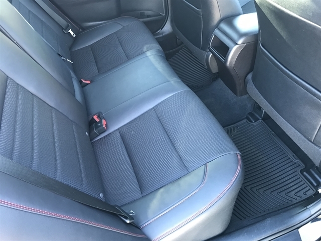 Toyota Camry 4dr Sdn I4 Auto XLE (Natl) 2016 Toyota Camry 4dr Sdn I4 Auto XLE (Natl) 2016